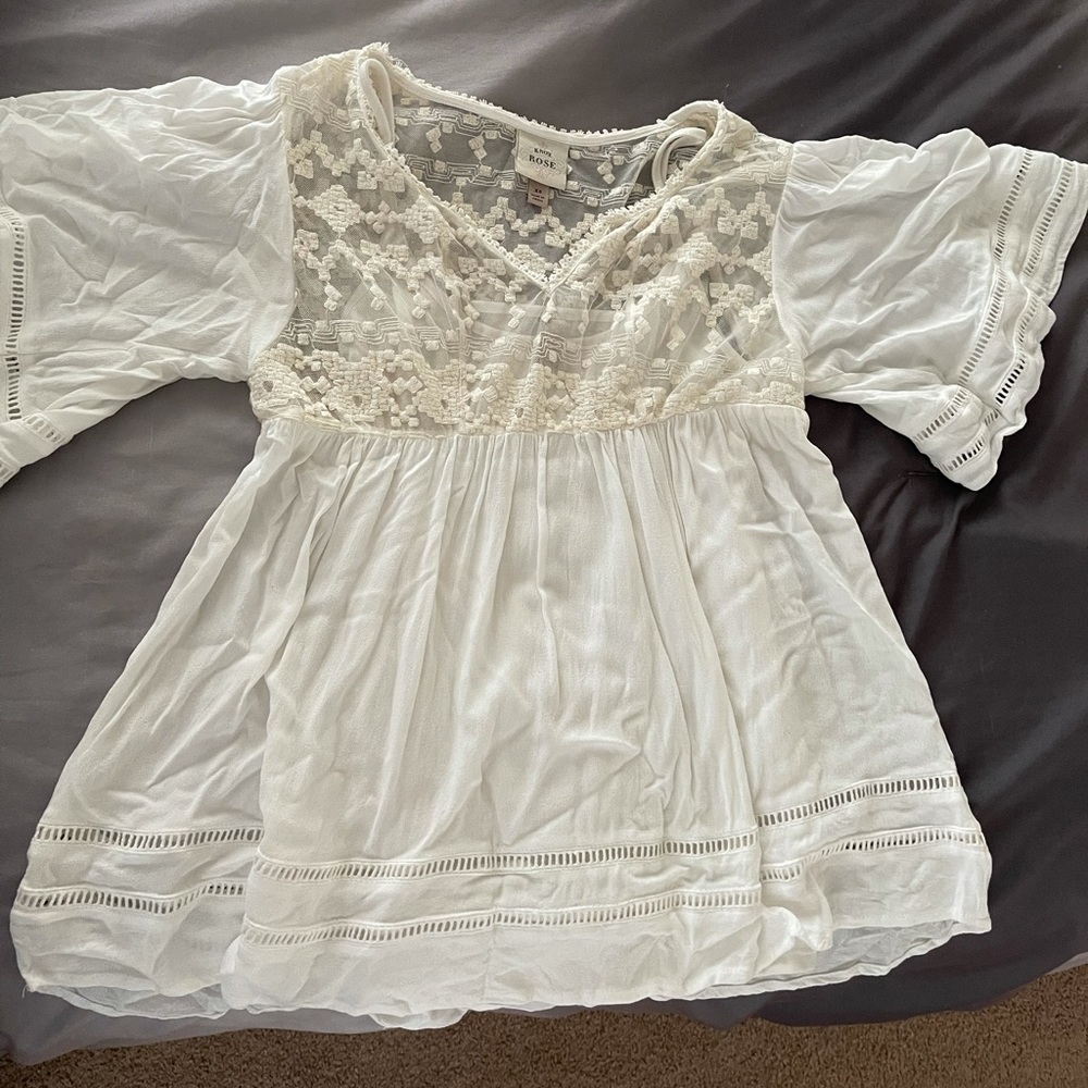 Beige Blouse Size “XS” but it’s like size M